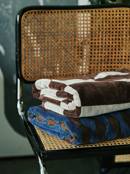 TOWEL BLANKET 001 "愛 love"