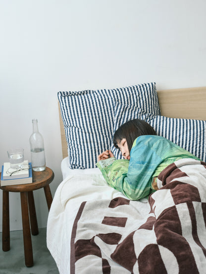 TOWEL BLANKET 001 "愛 love"