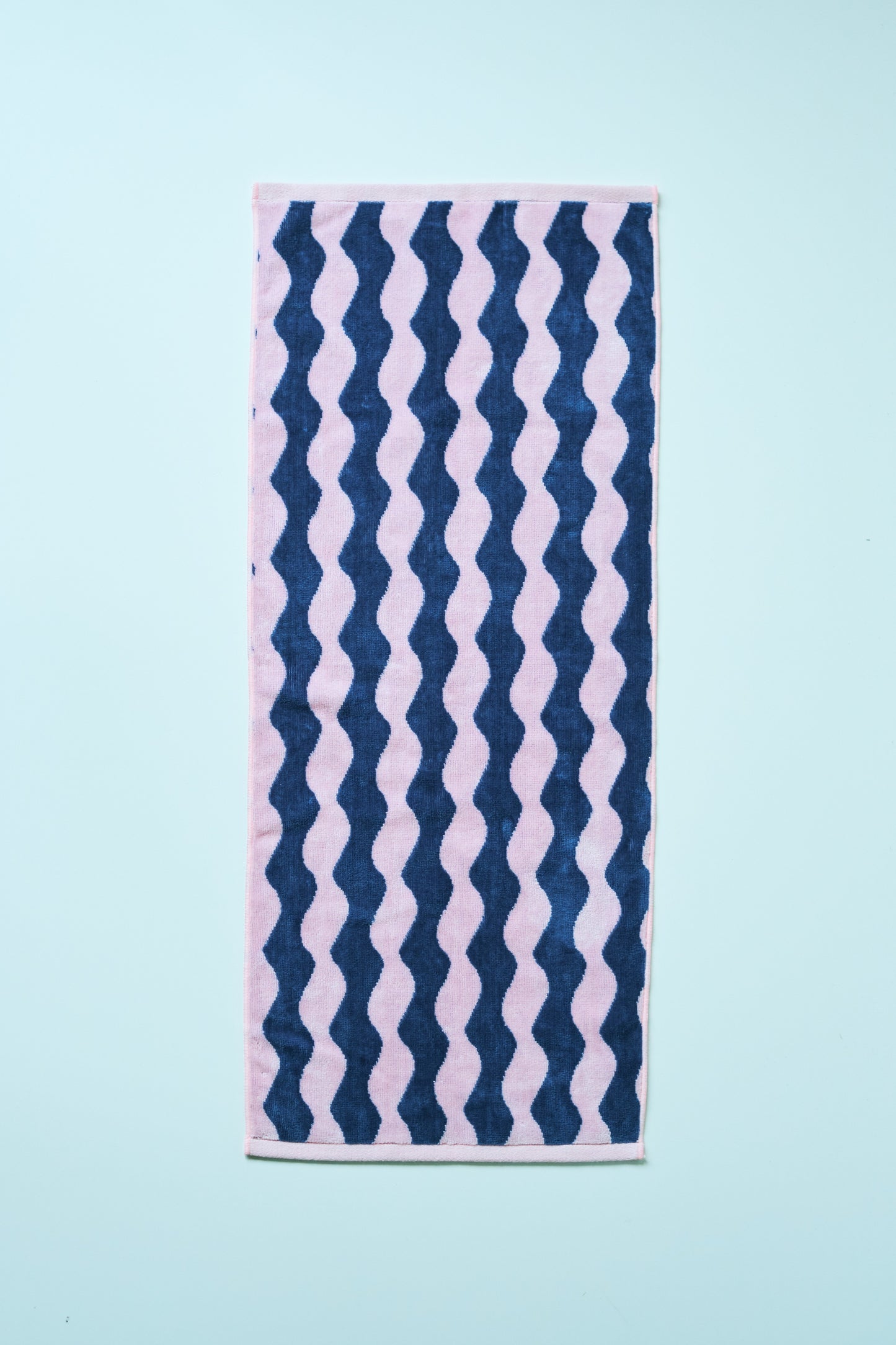 FACE TOWEL 002 "熱狂"